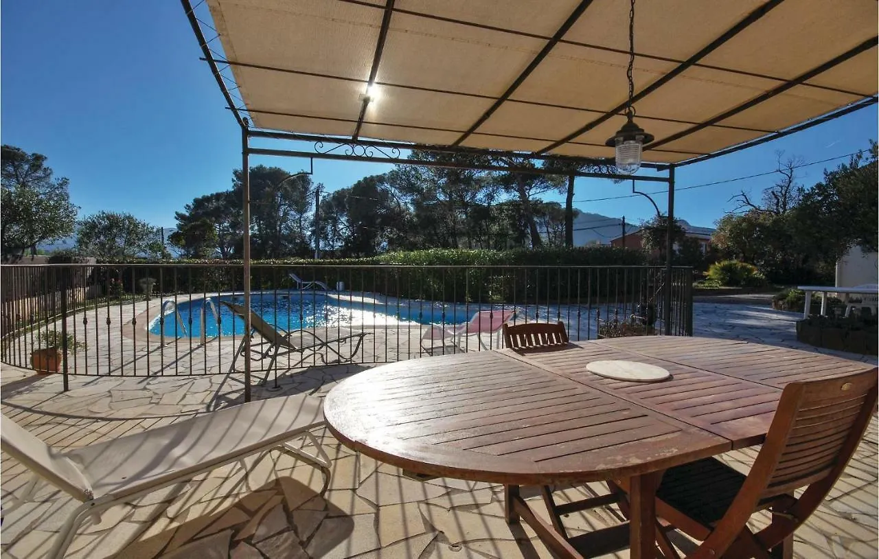 Awesome Apartment In Roquebrune Sur Argens 0*, Roquebrune-sur-Argens France