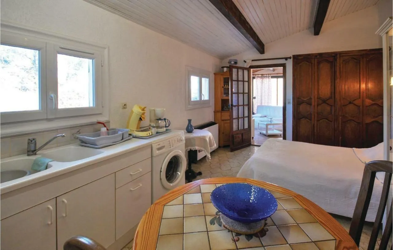 Awesome Apartment In Roquebrune Sur Argens